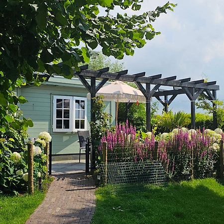 Romantisch Huisje Nabij Het Strand Met Uitzicht Op De Tulpenvelden Julianadorp Eksteriør bilde